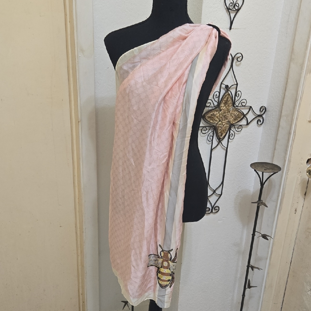 Elegant Pink Scarf with Bee Embroidery